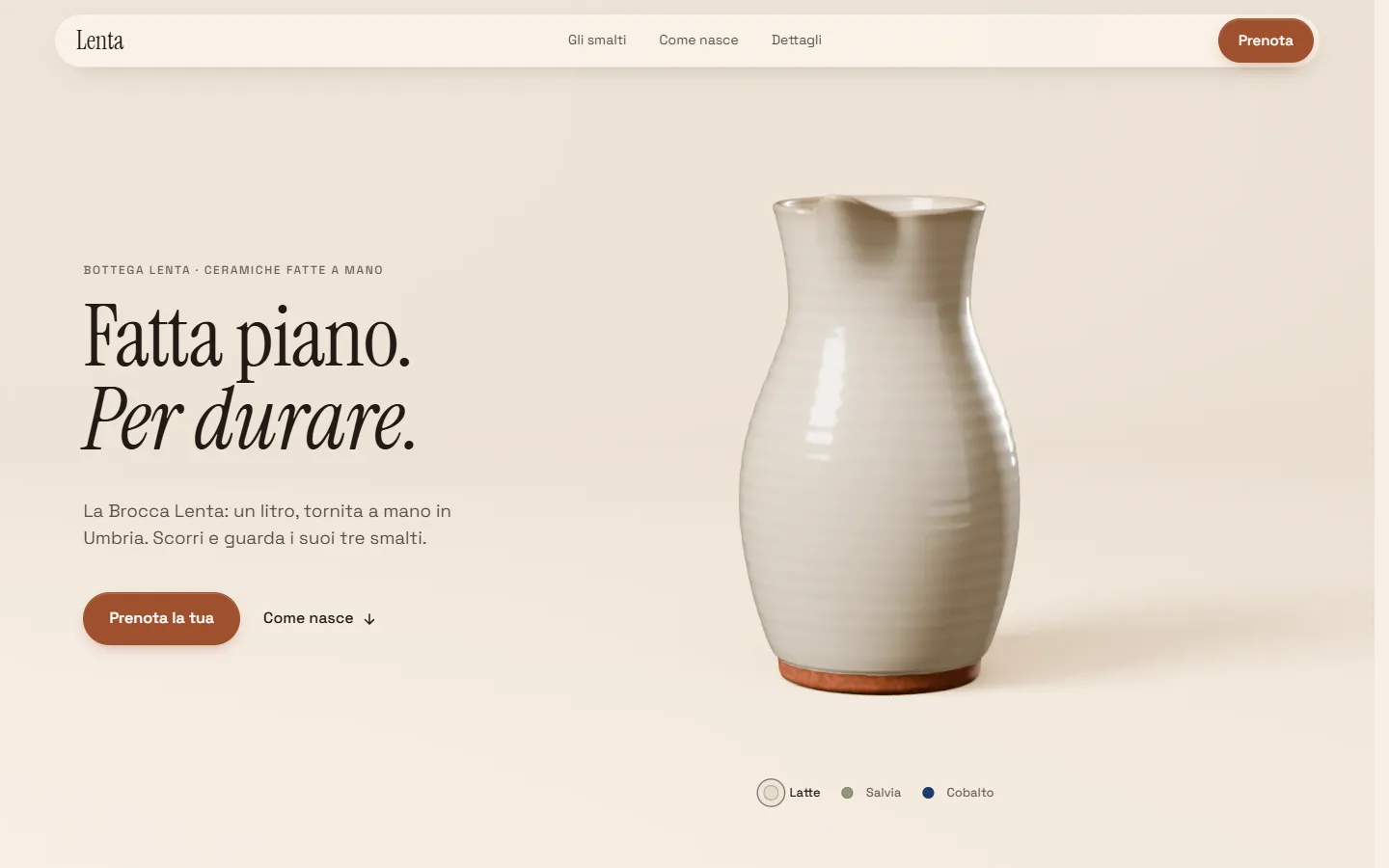La demo Smalto aperta sul computer: una brocca di ceramica chiara al centro dello schermo con il titolo della pagina accanto
